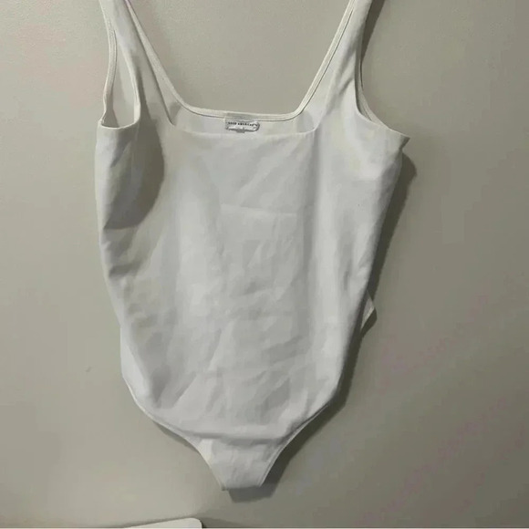GOOD AMERICAN SQUARE NECK BODYSUIT 5/2X - Picture 3 of 7